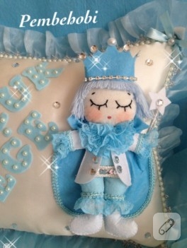 Prens bebek takı yastığı