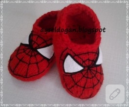 Spider-man patik (5 şişle örgü)