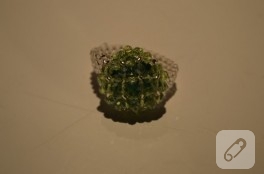 Swarovski taşlardan örme yüzük