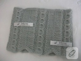 Gri yünlü boyunluk modeli