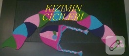 Üçgen kaşkol ve bere modeli