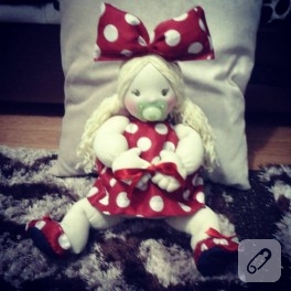 Minnie Mouse kıyafetli bez bebek