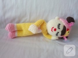 Amigurumi örgü uykucu bebek