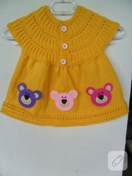 Ayıcıklı örgü bebek elbisesi