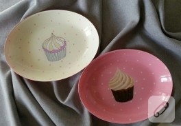 Cam boyama cupcake’li tabaklar