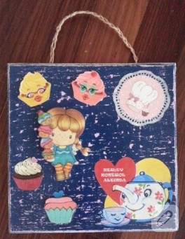 Cupcake dekupajlı ahşap mutfak panosu