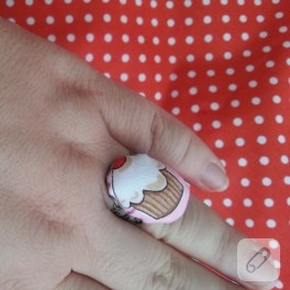 Cupcake desenli kumaş yüzük