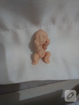 Fimo hamuru ile bebek yapımı