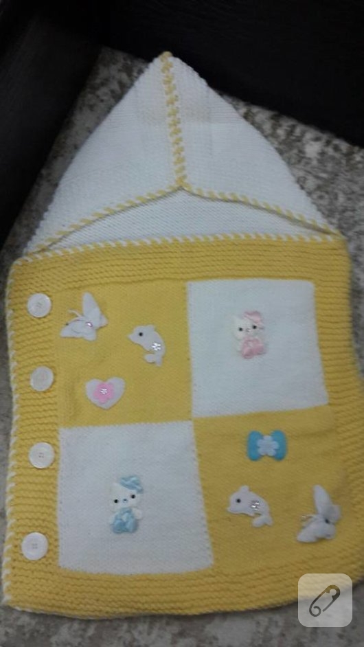Featured image of post Bebek Kundak Battaniye rg Penye pelu bebek battaniyeleri ile bebe inizin yumu ac k uyumas n istiyorsan z renkli rg polar bebek battaniye modelleri uygun fiyatlarla trendyol da