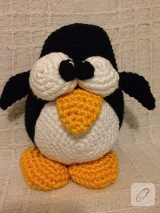 Amigurumi Kıvırcık Saçlı Kız Yapılışı Amigurumi Kıvırcık Saçlı Kız Yapılışı